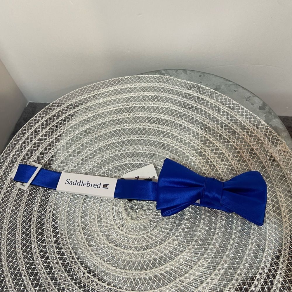 Saddlebred Men’s Bow Tie in Cobalt NWT